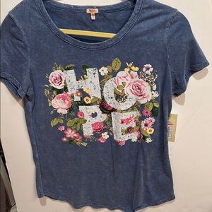 NWT Reba Blue Floral Hope Tee denim color M soft
